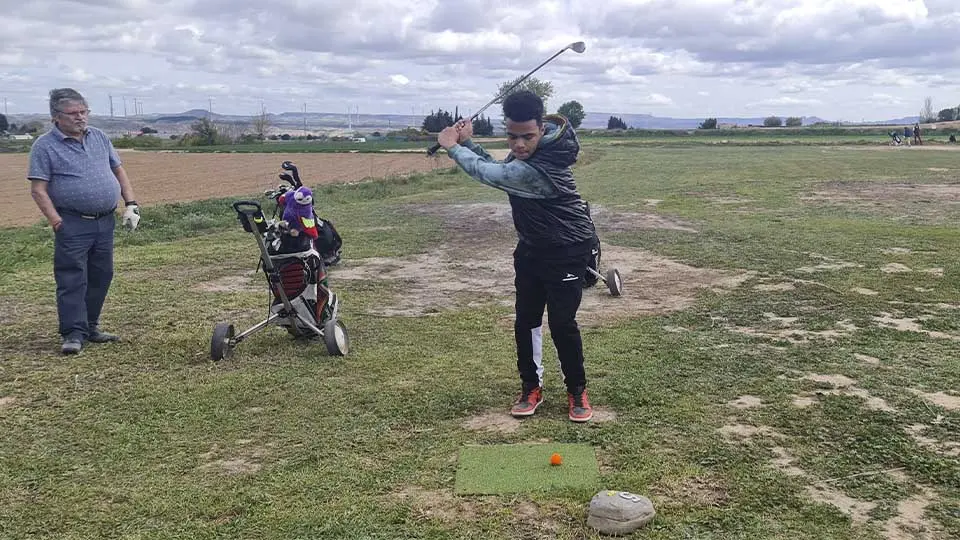 Golf Cancha Valpertuna Tudela 9 de abril 2022 (26)